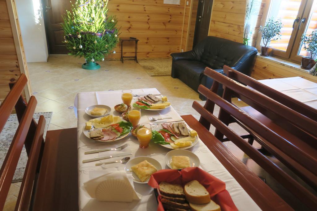 Affittacamere Cztery Pory Roku Białowieża Esterno foto